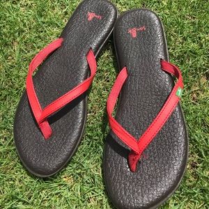 Sanuk Women’s Flip Flops
